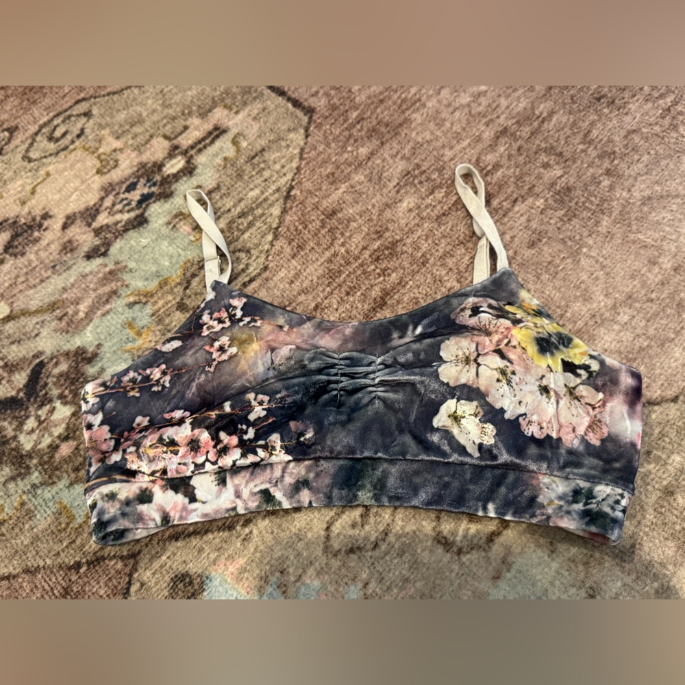 Oksa Polewear Velvet Cherry Blossom Floral Top